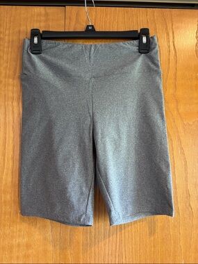 Ultra Flirt, Heather gray biking shorts, M